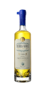 Load image into Gallery viewer, Tequila Tierra Noble Reposado 100% de Agave
